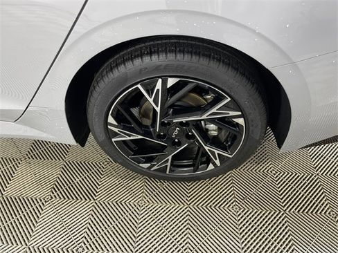 Certified 2025 Kia K5 GT-Line image 21