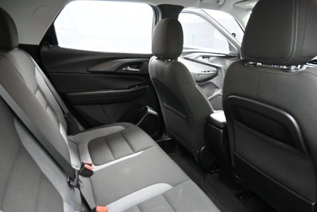 Used 2021 Chevrolet TrailBlazer LS FWD image 31