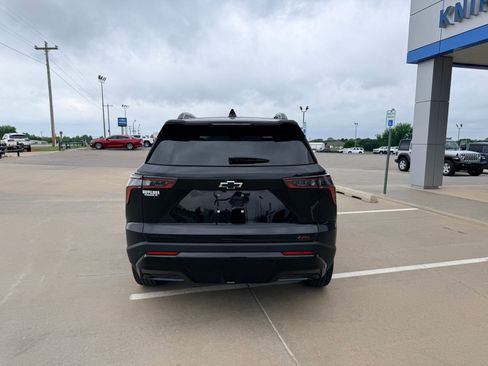New 2026 Chevrolet Equinox RS w/ Convenience Package III FWD image 7