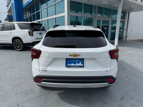 New 2026 Chevrolet Trax LT w/ Driver Confidence Package image 6