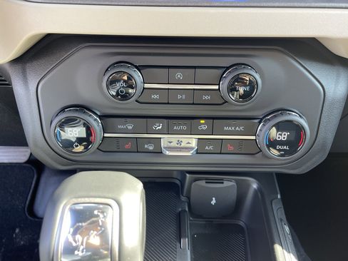 New 2025 Ford Bronco Big Bend image 53