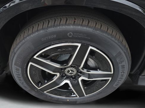 New 2026 Mercedes-Benz GLC 300 image 9