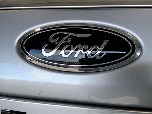 Used 2023 Ford Expedition Limited RWD image 7
