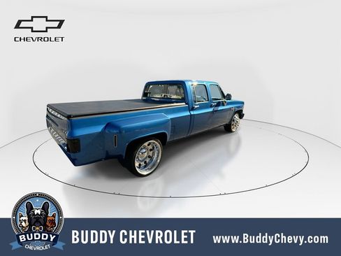 Used 1988 Chevrolet Silverado 3500 2WD Crew Cab image 8