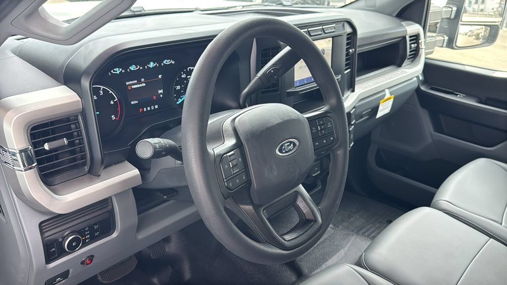 New 2024 Ford F550 4x4 Crew Cab Super Duty image 14