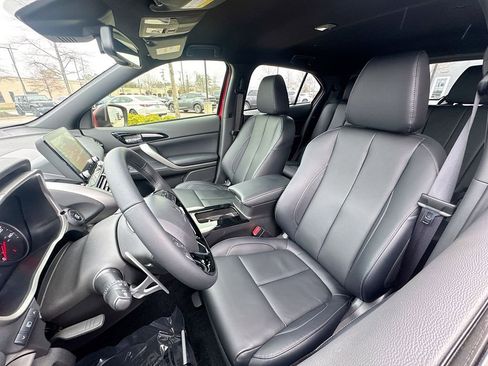 Used 2025 Mitsubishi Eclipse Cross Black Edition image 10