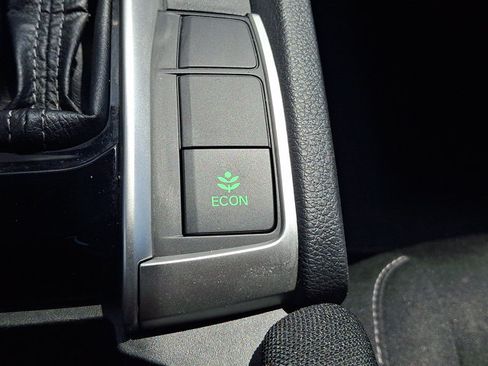 Used 2020 Honda Civic EX image 25