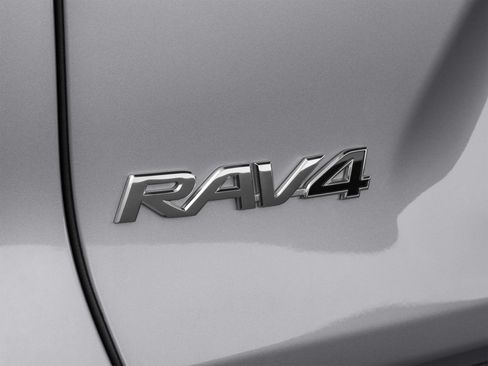 Used 2022 Toyota RAV4 XLE w/ Convenience Package AWD/4WD image 57