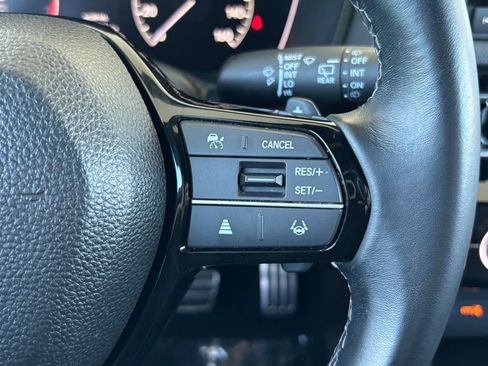 Used 2024 Honda Civic Sport image 12