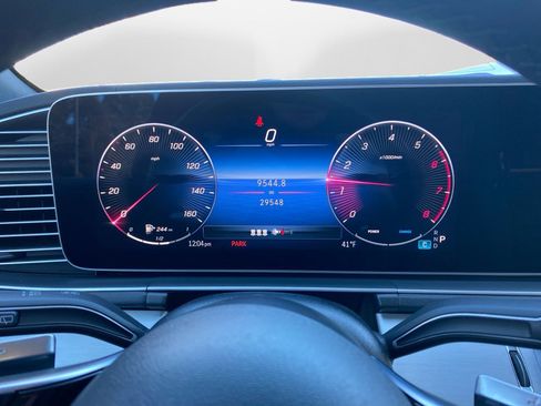 Used 2024 Mercedes-Benz GLE 350 4MATIC image 11