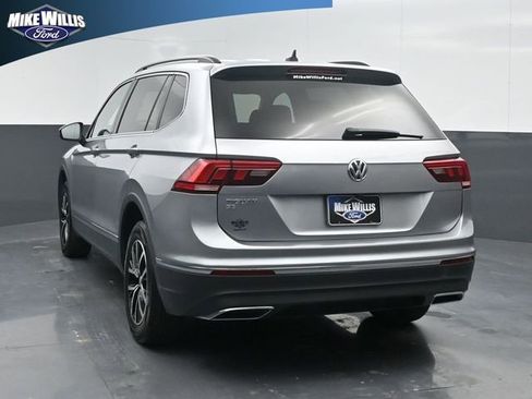 Used 2021 Volkswagen Tiguan SE image 5