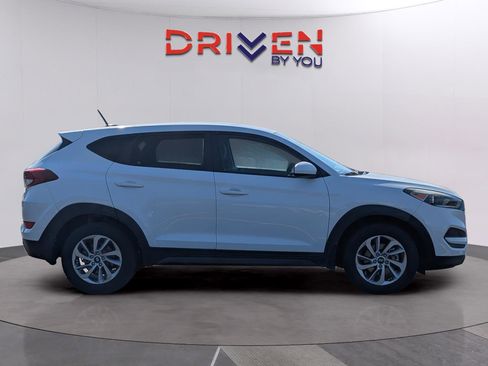 Used 2016 Hyundai Tucson SE image 6