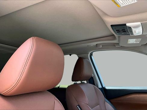 Used 2025 Nissan Rogue Platinum w/ Platinum Premium Package FWD image 14