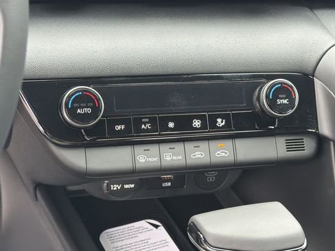 New 2026 Hyundai Elantra Sport image 30