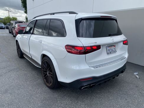 Used 2025 Mercedes-Benz GLS 63 AMG 4MATIC image 4
