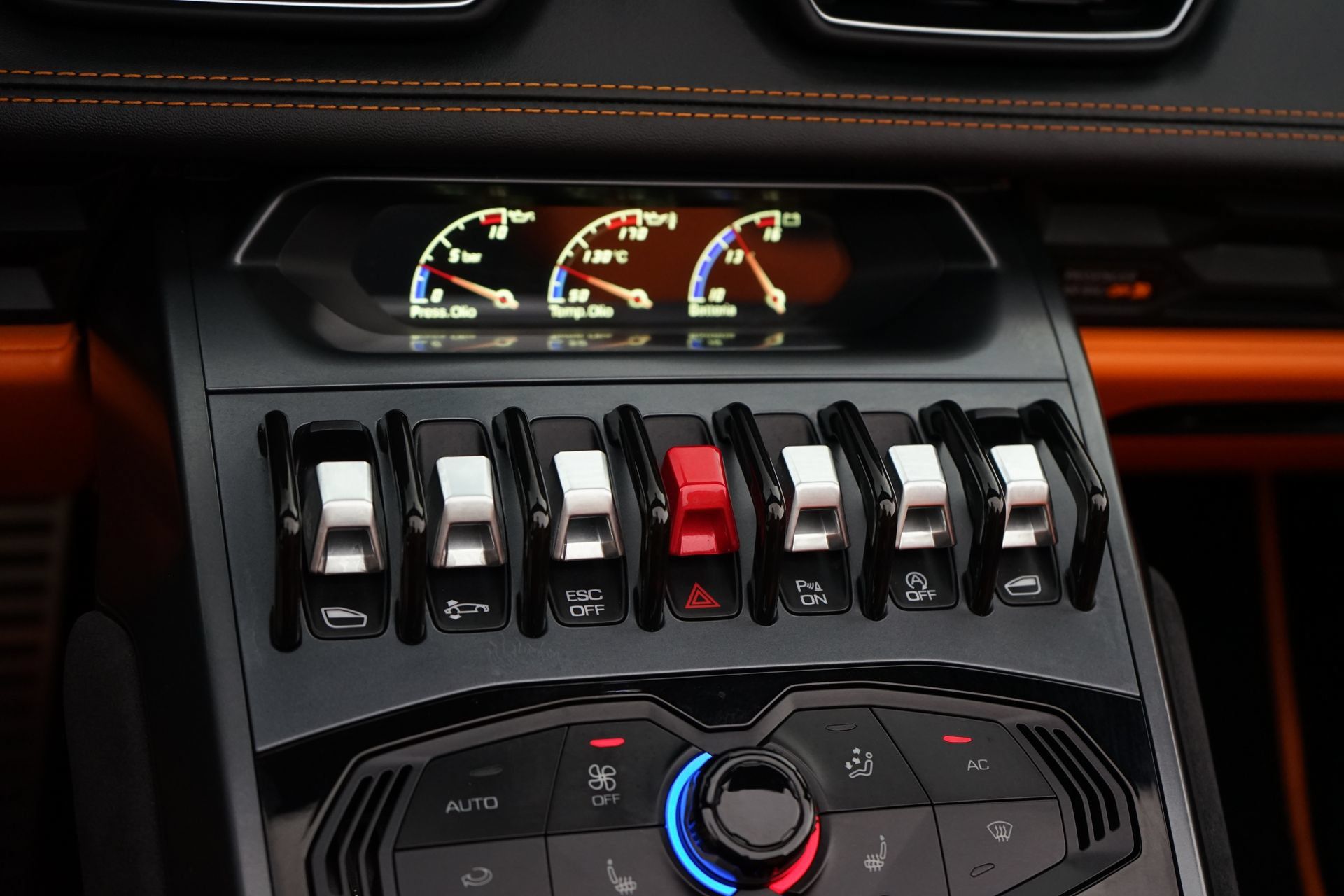 Used 2019 Lamborghini Huracan LP 580-2 RWD image 19