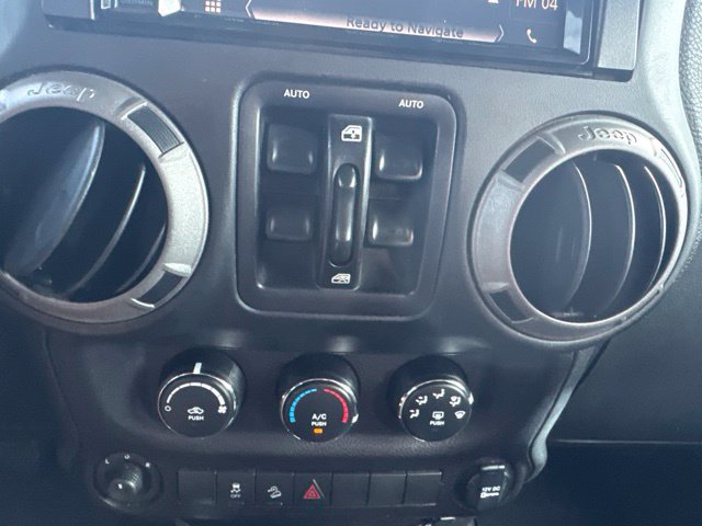 Used 2015 Jeep Wrangler Unlimited Sport w/ Quick Order Package 24S AWD/4WD image 16