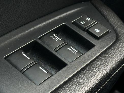 Used 2021 Honda Ridgeline Sport image 32