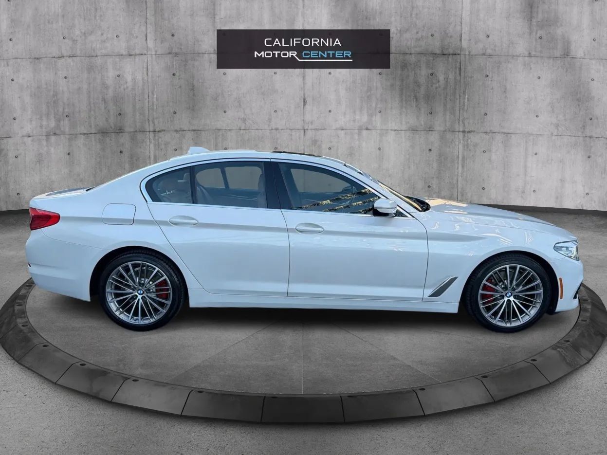 Used 2019 BMW 530i w/ Convenience Package RWD image 4