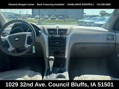 Used 2012 Chevrolet Traverse LT AWD/4WD image 13