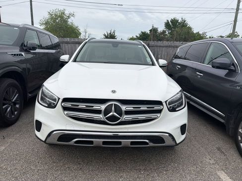 Used 2021 Mercedes-Benz GLC 300 image 2
