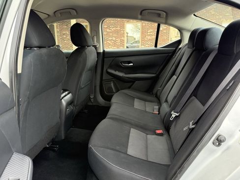 Used 2021 Nissan Sentra SV image 12