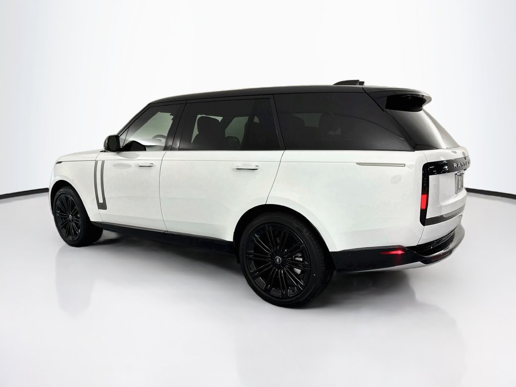 Used 2025 Land Rover Range Rover Long Wheelbase SE AWD/4WD image 7