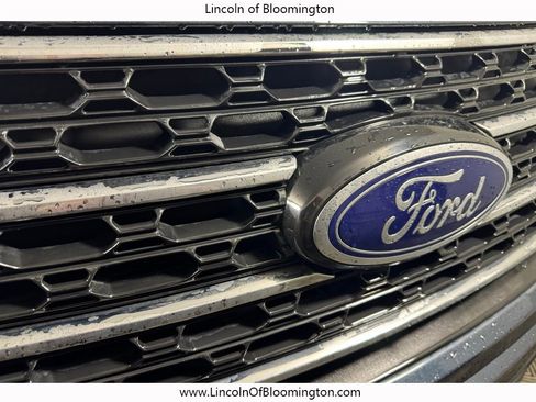 Used 2023 Ford Explorer XLT w/ Equipment Group 202A image 10