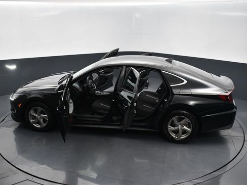 Used 2022 Hyundai Sonata SE w/ Cargo Package image 21