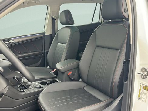 Used 2024 Volkswagen Tiguan Wolfsburg Edition AWD/4WD image 14