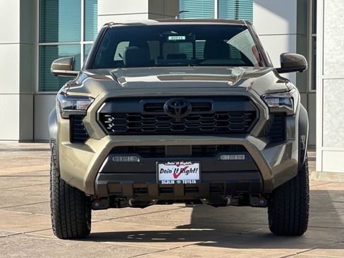 New 2026 Toyota Tacoma TRD Off-Road image 10