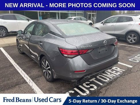 Used 2023 Nissan Sentra SV w/ SV Premium Package FWD image 4