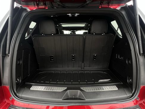 Used 2023 GMC Yukon AT4 image 28