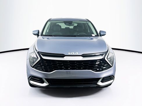 Used 2023 Kia Sportage EX image 2