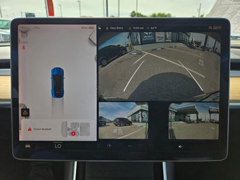 Used 2020 Tesla Model Y Long Range image 32