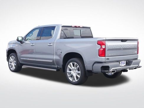 New 2026 Chevrolet Silverado 1500 High Country AWD/4WD image 11