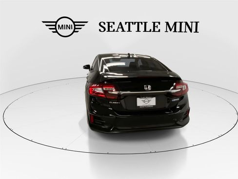 Used 2018 Honda Clarity Plug-In Hybrid image 9