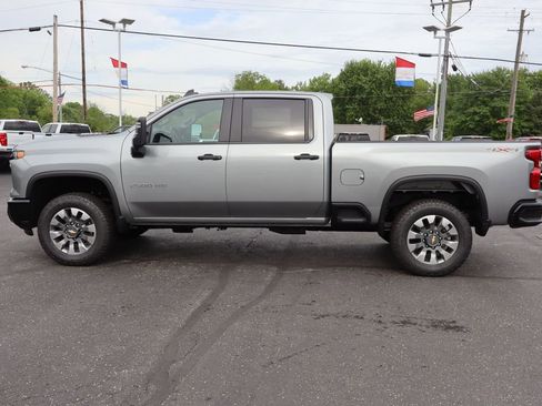 New 2026 Chevrolet Silverado 2500 Custom w/ Custom Value Package AWD/4WD image 17