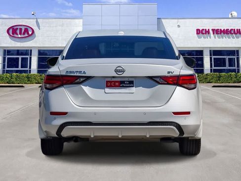 Used 2024 Nissan Sentra SV w/ SV Premium Package FWD image 5