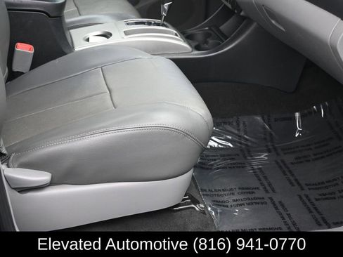 Used 2013 Toyota Tacoma PreRunner w/ TRD Sport Pkg RWD image 7
