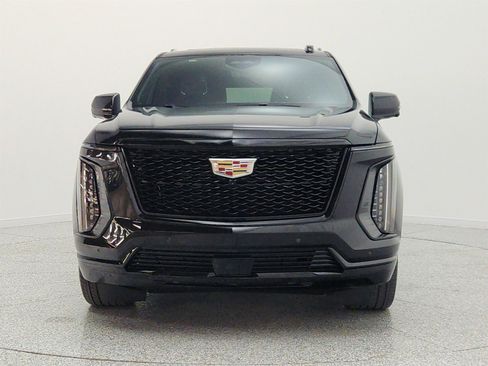 Used 2025 Cadillac Escalade Sport w/ Touring Package AWD/4WD image 2