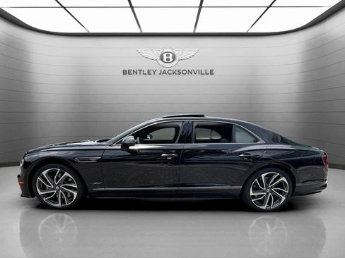New 2025 Bentley Flying Spur Plug-In Hybrid image 13