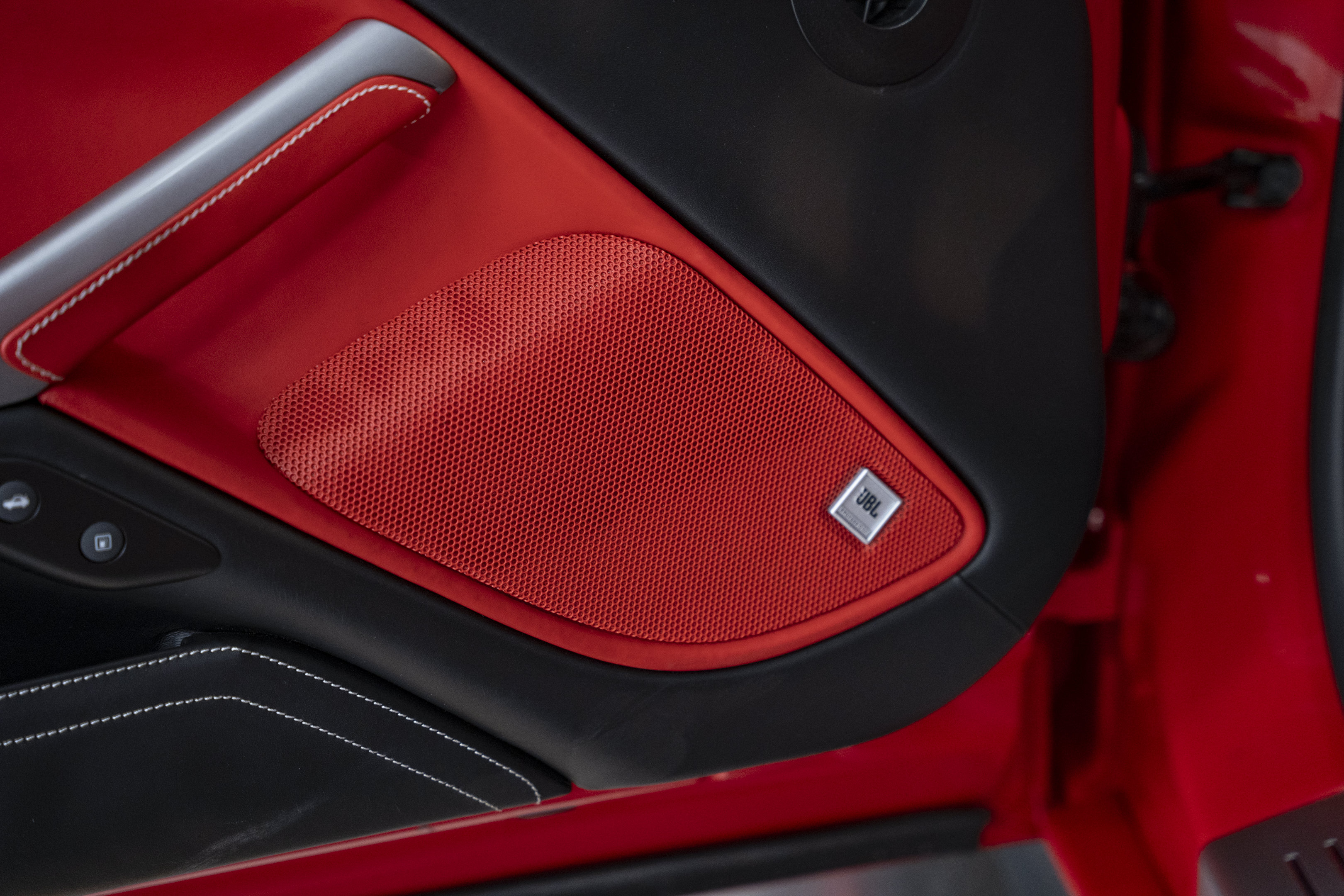Certified 2015 Ferrari F12 Berlinetta RWD image 22