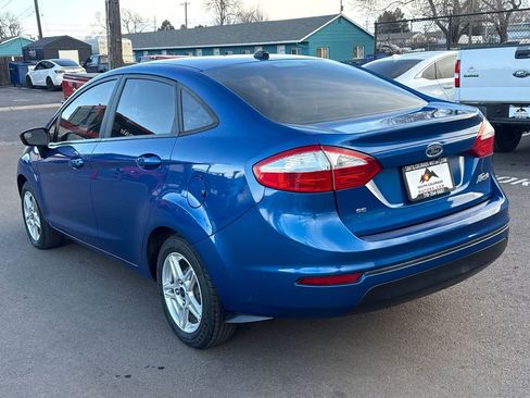 Used 2019 Ford Fiesta SE image 5