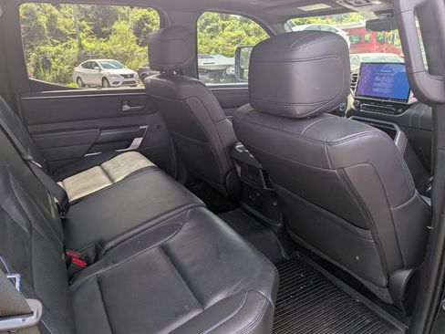 Used 2024 Toyota Tundra Platinum RWD image 28