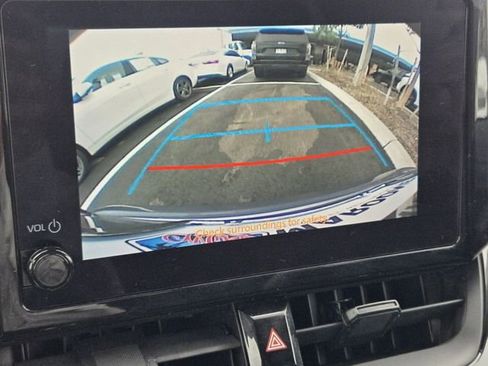 Used 2023 Toyota Corolla LE image 23