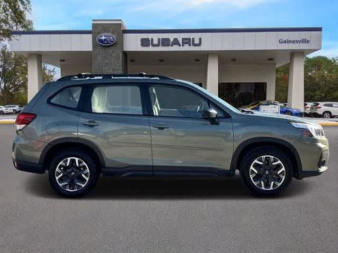 Used 2021 Subaru Forester AWD/4WD image 7