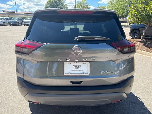 Used 2022 Nissan Rogue SV AWD/4WD image 4