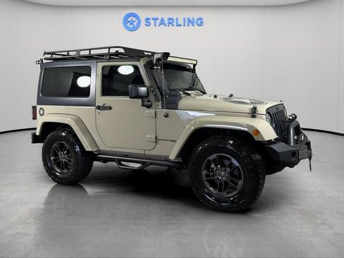 Used 2018 Jeep Wrangler Sport AWD/4WD image 13