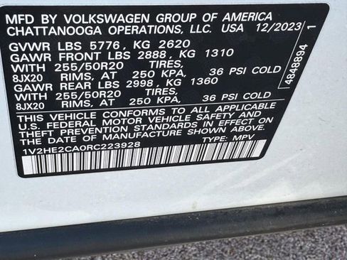 Used 2024 Volkswagen Atlas Cross Sport SE AWD/4WD image 38